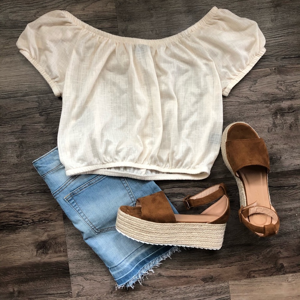 Juniors Tan Off the Shoulder Crop Top